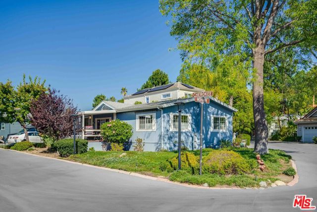 Photo of 1111 Cherokee