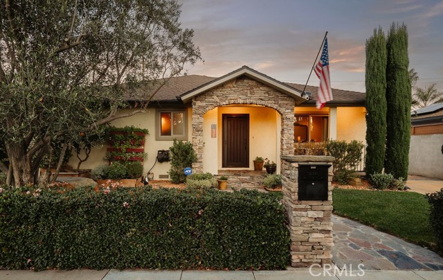 Property photo of 1826 Mcnab