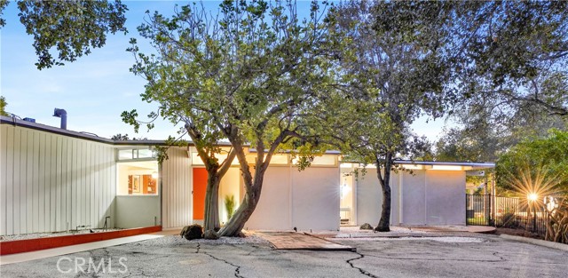 Property photo of 4215 N Sunflower