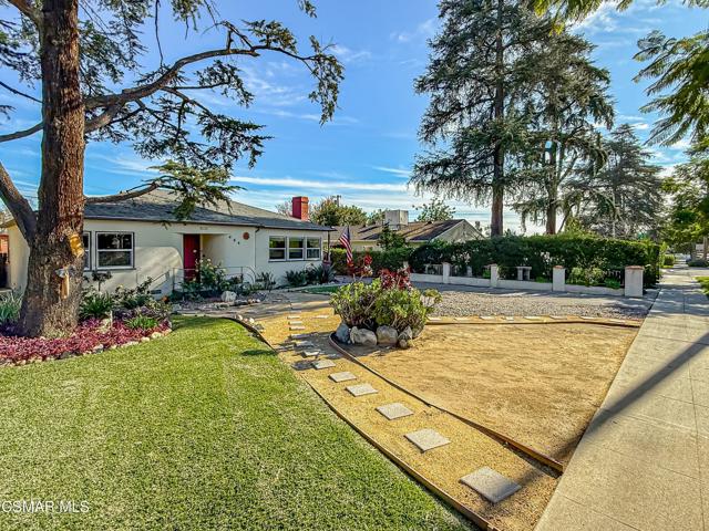 Photo of 484 N Sierra Madre Bl