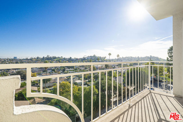 Property photo of 4755 Templeton ST