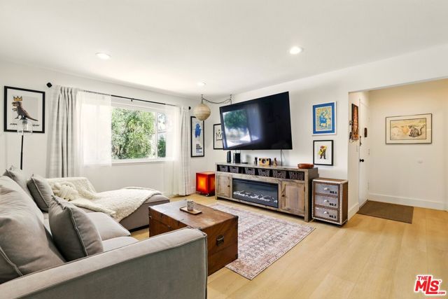 Property photo of 11813 Runnymede ST