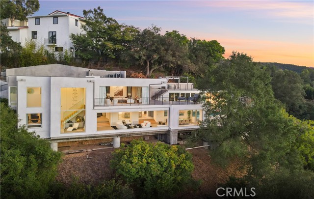 Photo of 9716 Oak Pass