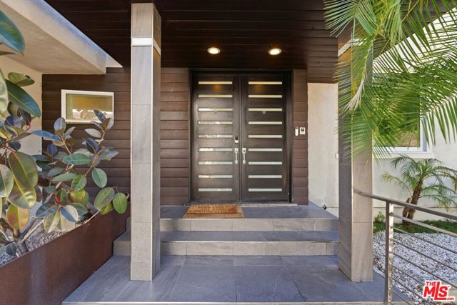 Property photo of 7546 Devista DR