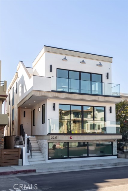Property photo of 2227 Hermosa AV