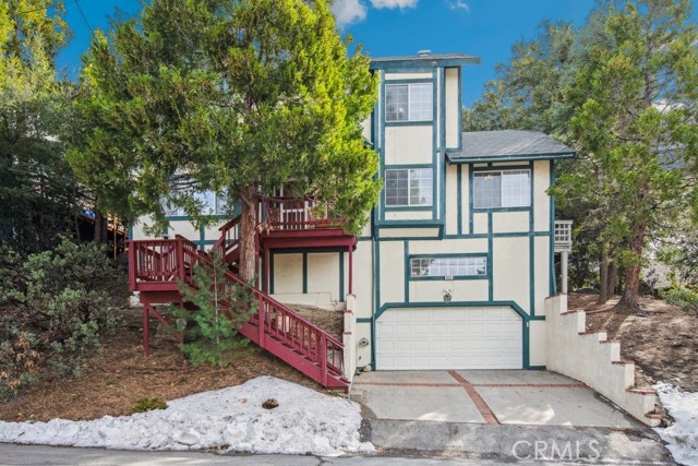 Property photo of 955 Teakwood DR