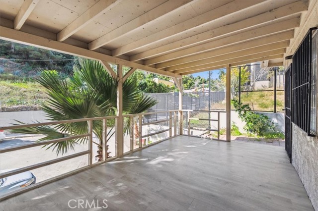 Property photo of 818 Record AV