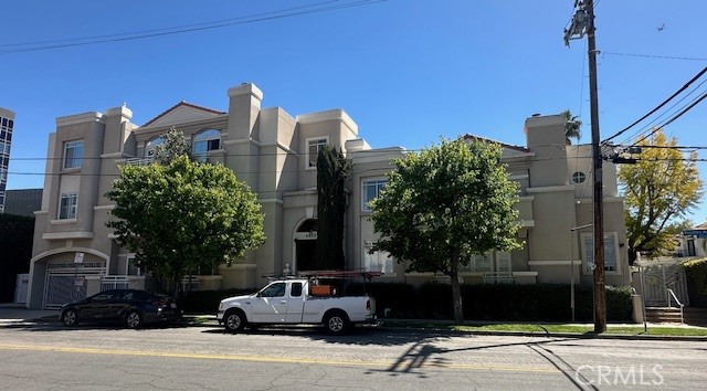 Property photo of 4630 Woodley AV