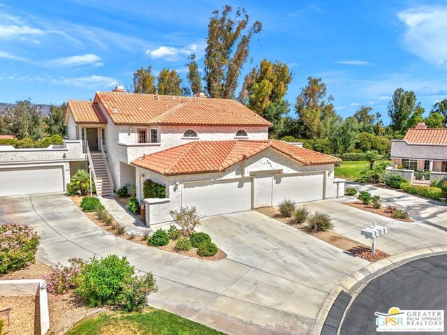 Property photo of 304 Desert Falls DR
