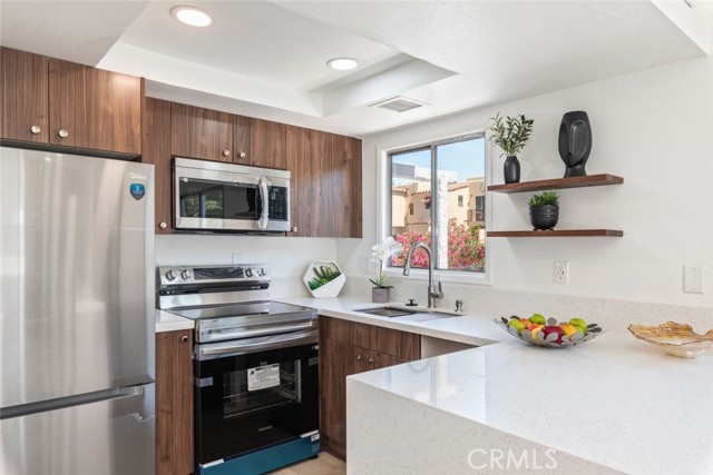 Property photo of 280 S Avenida Caballeros