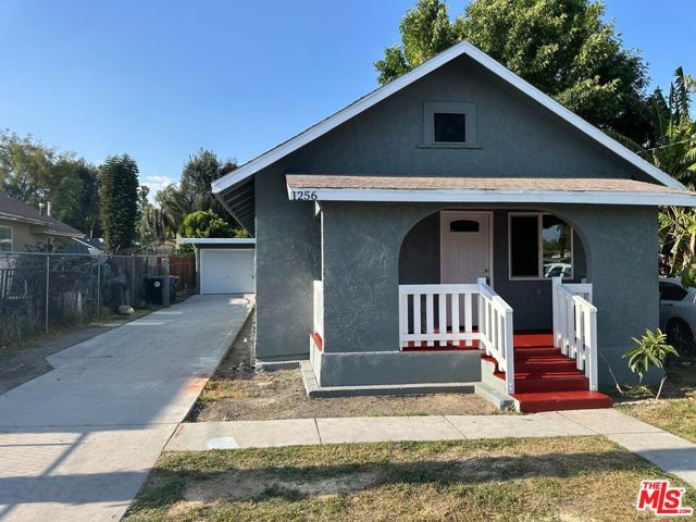 Property photo of 1256 W 6th ST