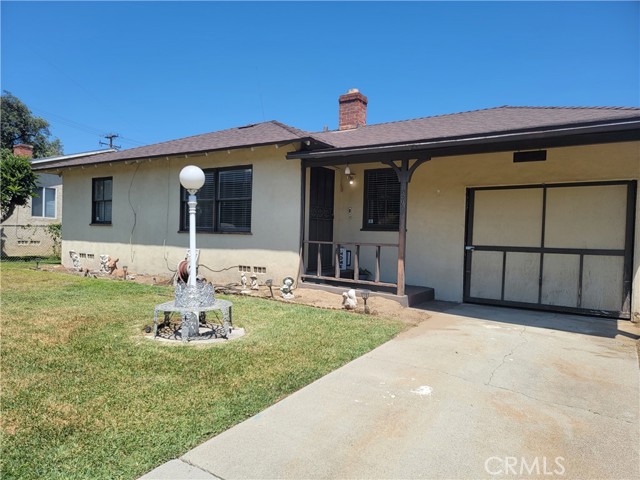 Property photo of 1290 W 30th ST