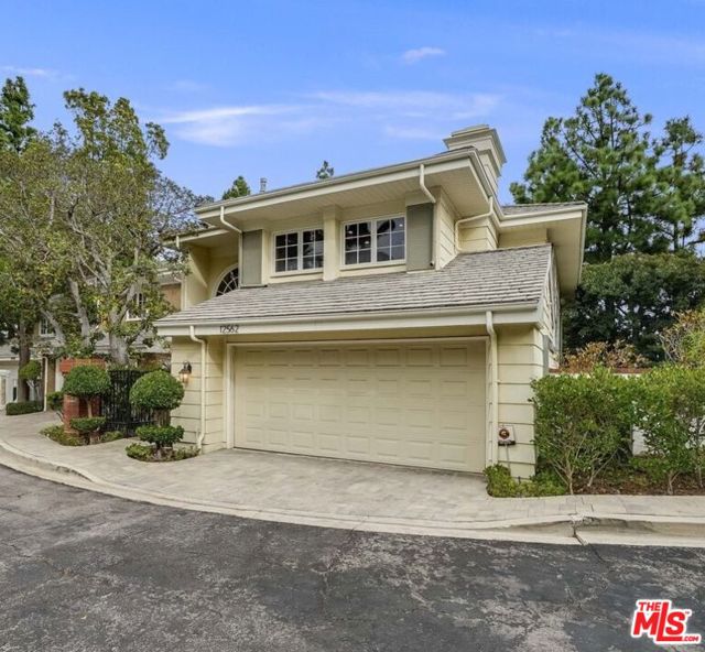 Property photo of 12562 The Vista
