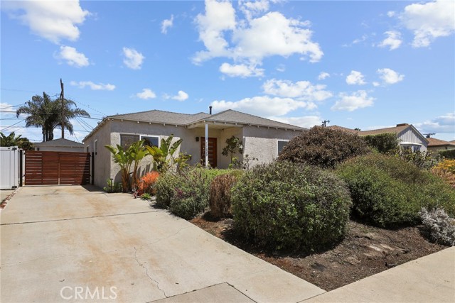Property photo of 1156 W 26th ST