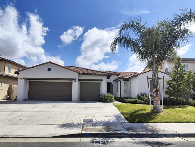 Property photo of 5013 Clematis CT