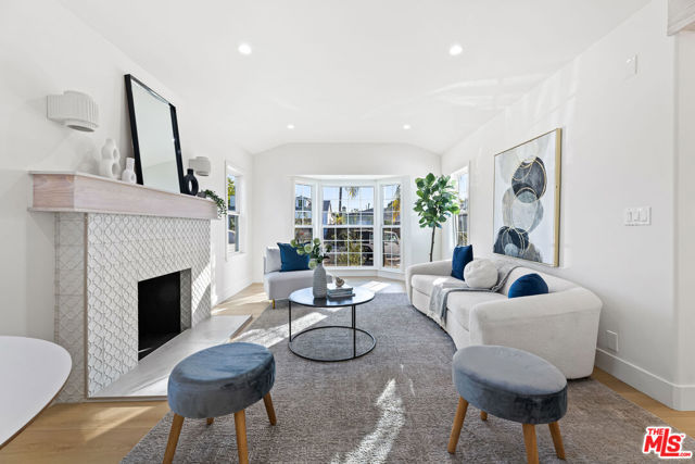 Property photo of 8507 Naylor AV