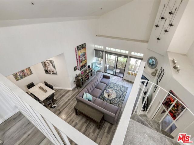 Property photo of 4477 Woodman AV