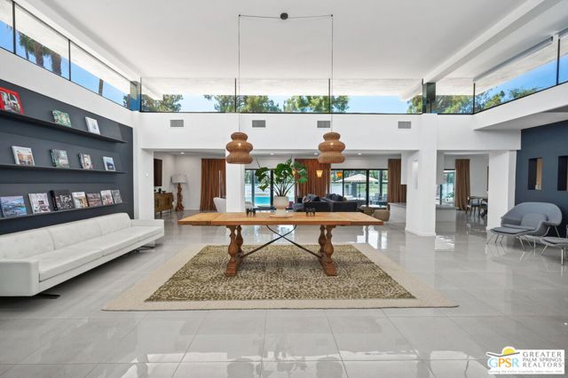Property photo of 71183 Country Club DR