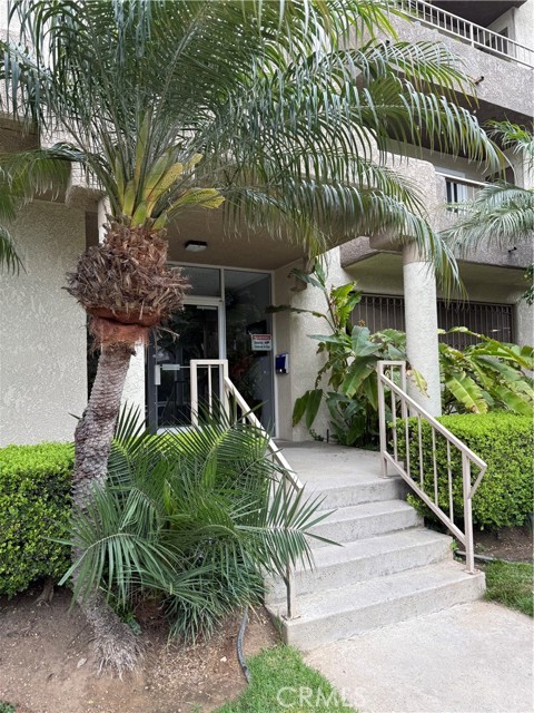 Property photo of 445 W 6th ST