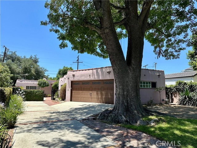 Property photo of 27 Champion PL