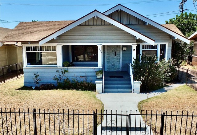Property photo of 1765 Linden AV