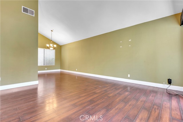 Property photo of 19 Viewpoint CR