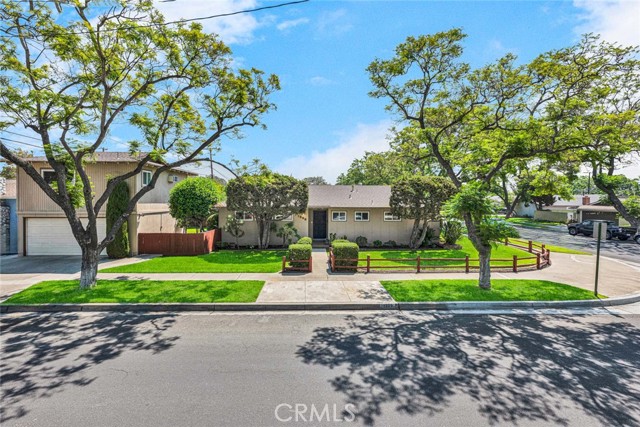Property photo of 1309 N Linwood AV