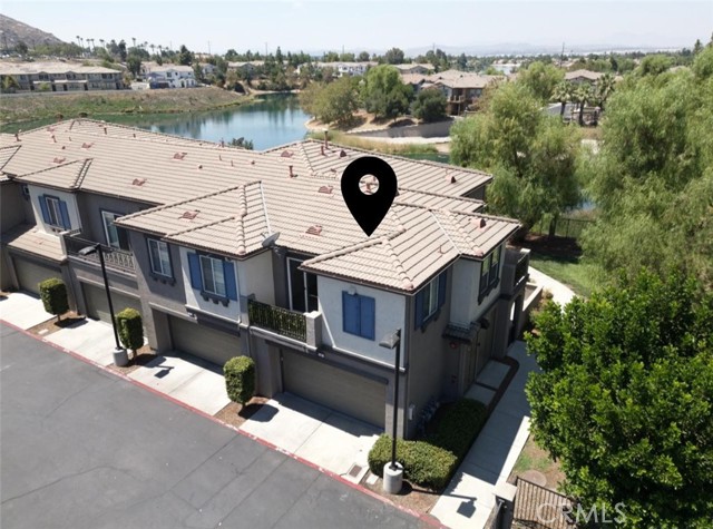Property photo of 26255 Iris Ave