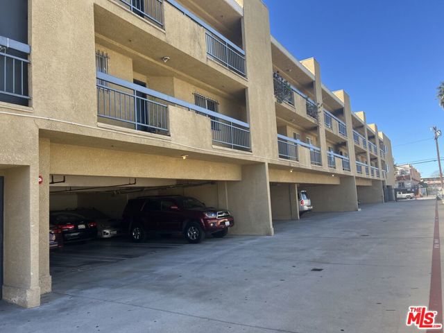 Property photo of 9014 Burnet AV