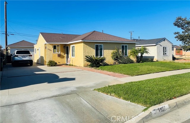 Property photo of 1107 W 210th ST