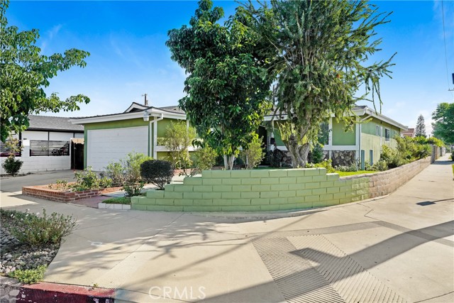 Property photo of 8000 Ben Avenue