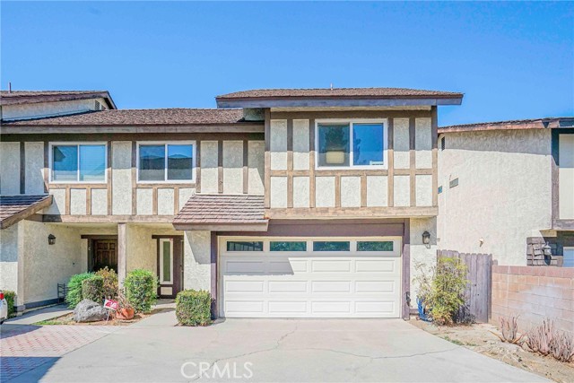 Property photo of 419 E Duarte RD