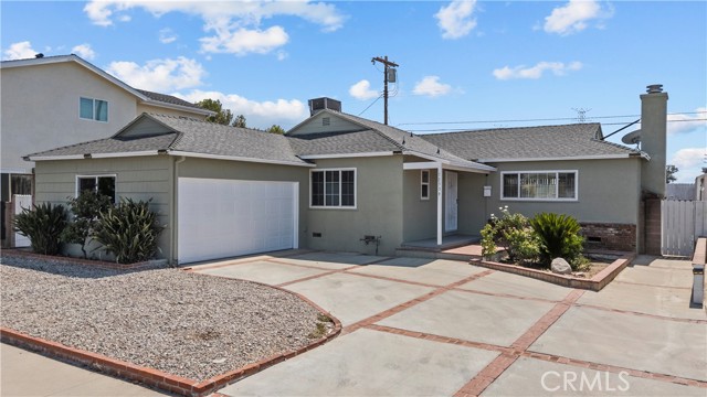 Property photo of 12554 Lorne