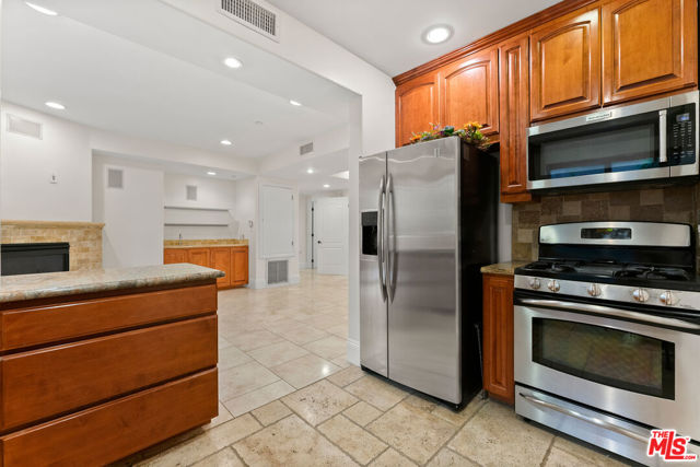 Property photo of 16123 W Sunset BL