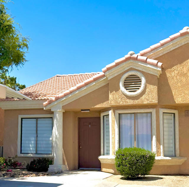 Property photo of 40855 Sandy Gale LN
