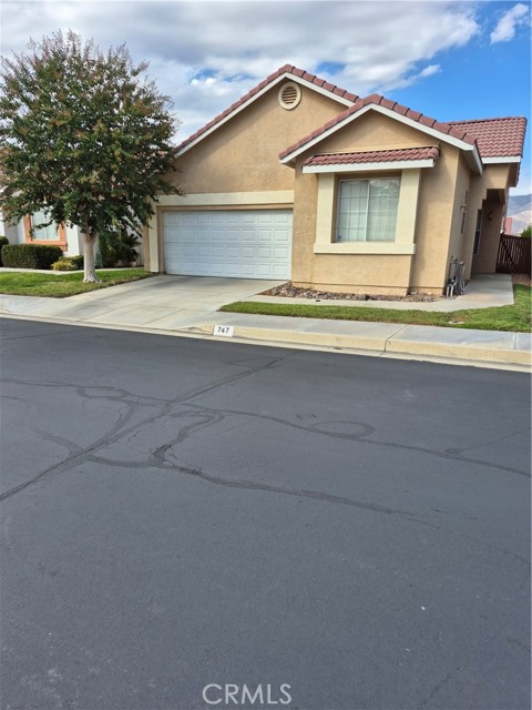 Property photo of 747 Camino De Oro