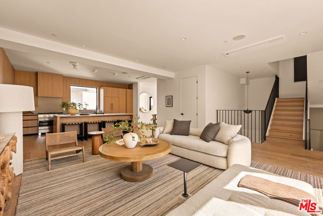 Property photo of 1747 S Marvin AV