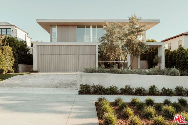 Property photo of 634 Moreno AV