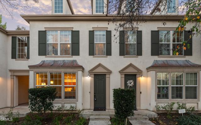 Property photo of 27072 Victoria LN