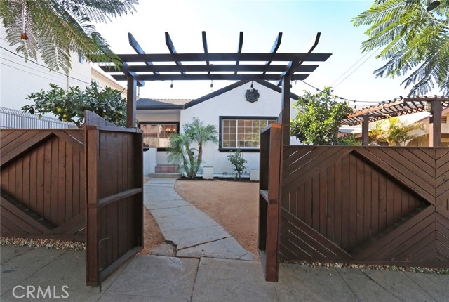 Property photo of 1361 Armadale AV