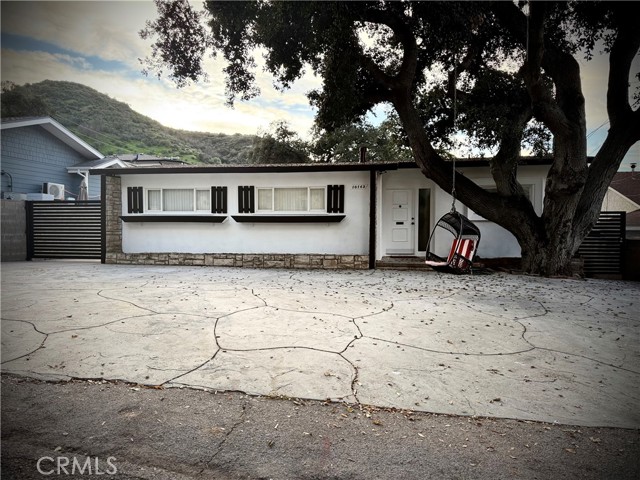 Property photo of 10143 Oro Vista Ave.