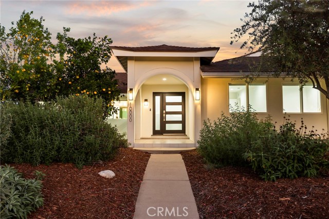 Property photo of 10000 Amestoy AV