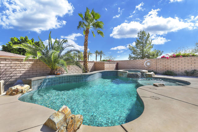 Property photo of 80449 Atherstone DR