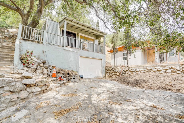 Property photo of 12047 Kagel Canyon RD
