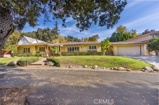 Property photo of 1260 Oakhaven LN