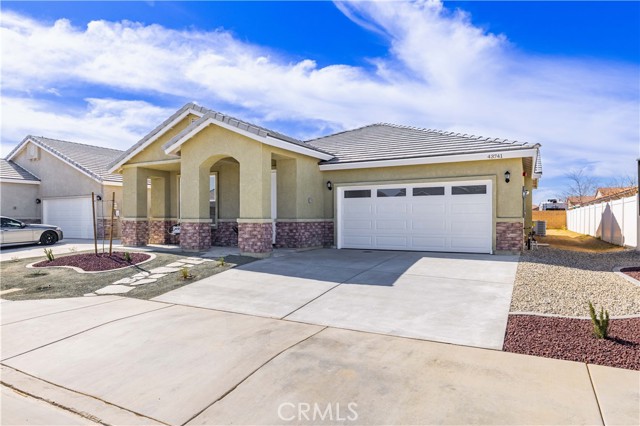 Property photo of 43741 Verella CT