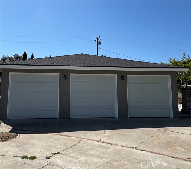 Property photo of 402 E Glendale DR