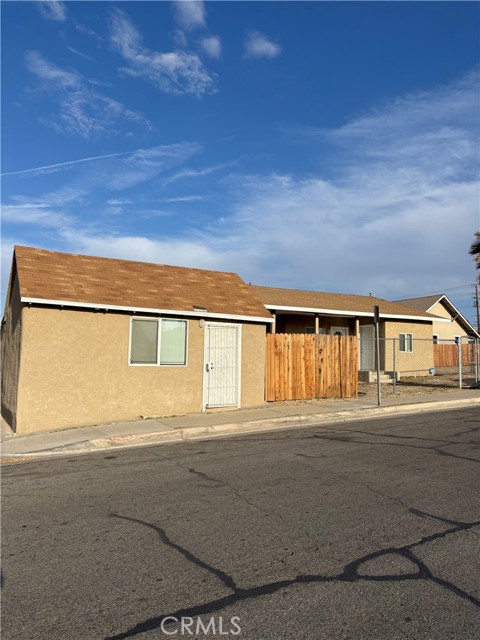 Property photo of 115 S 2nd AV