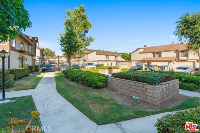 Property photo of 8939 Gallatin RD