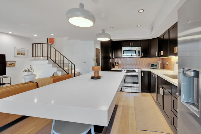 Property photo of 45451 Lupine LN